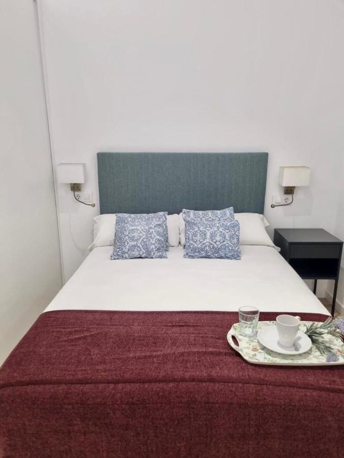 Apartamentos Rg Hospital Valme Σεβίλλη Εξωτερικό φωτογραφία