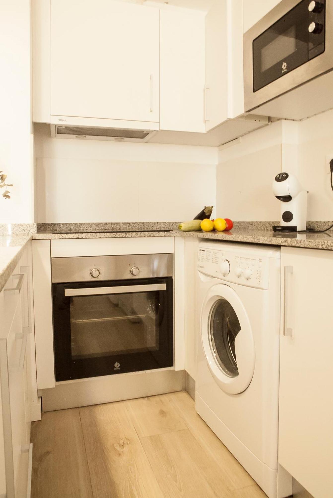 Apartamentos Rg Hospital Valme Σεβίλλη Εξωτερικό φωτογραφία