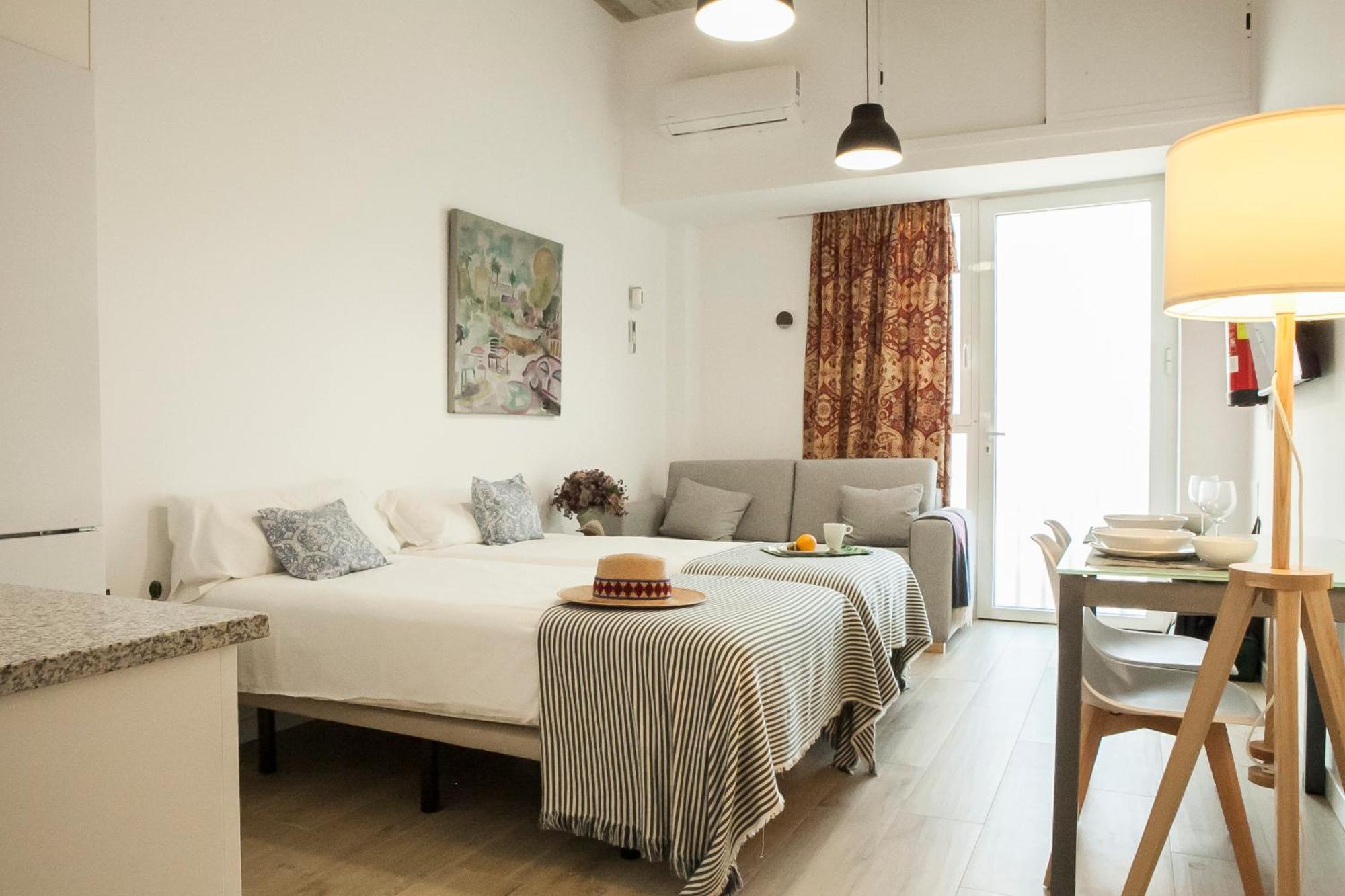 Apartamentos Rg Hospital Valme Σεβίλλη Εξωτερικό φωτογραφία